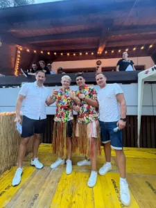 6 Sieger bestes Outfit Herren